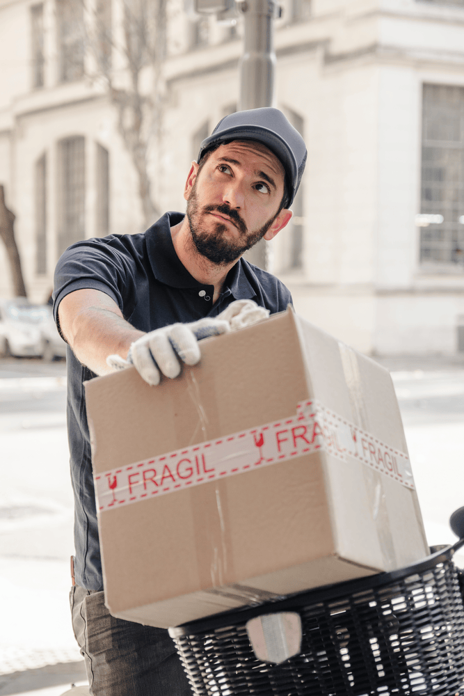 Illustration of a delivery man